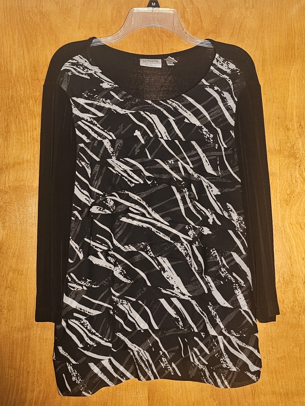 Chico’s Travelers Layered Tunic Top Women’s Size 3 Black White Print Stretch